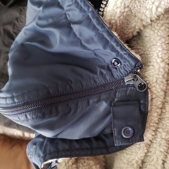 Vintage Sherpa Lined Nike Jacket - Picture 12 of 15